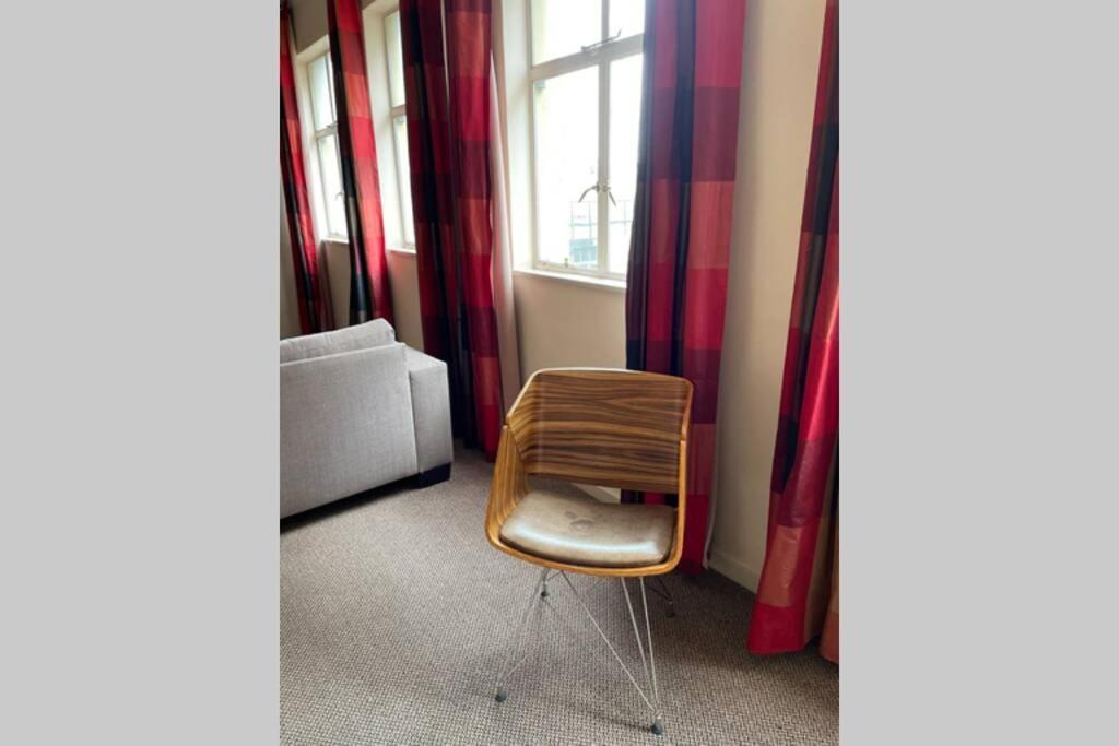 Cool & Easy Flat In The Heart Of Marshalltown Йоганнесбурґ Екстер'єр фото